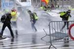 گسترش اعتراضات به قلب اروپا