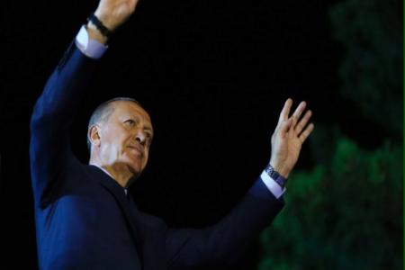 پیروزی اردوغان، استقبال شرق و سکوت غرب