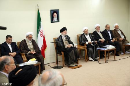 امام‌خامنه‌ای در دیدار رئیس و مسئولان قوه قضائیه: دستگاه قضا با مختل‌کنندگان امنیت اقتصادی برخورد کند 