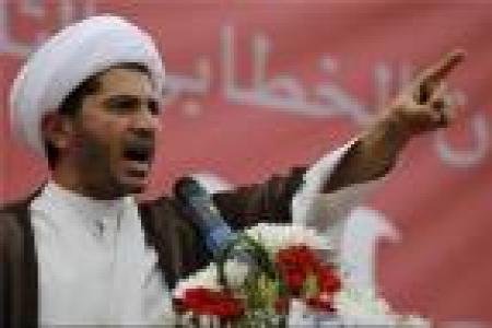 شیخ علی سلمان: مردم بحرین از مبارزه مسالمت آمیز دست برندارند 