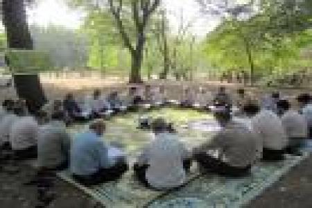 گزارش تصویری از نشست هفتگی هیئت های  قرآنی بسیج پیشکسوتان ناحیه لاهیجان استان گیلان 
